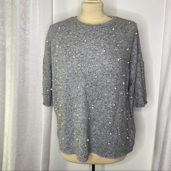 Zara Sweaters - Zara embellished pullover sweater
